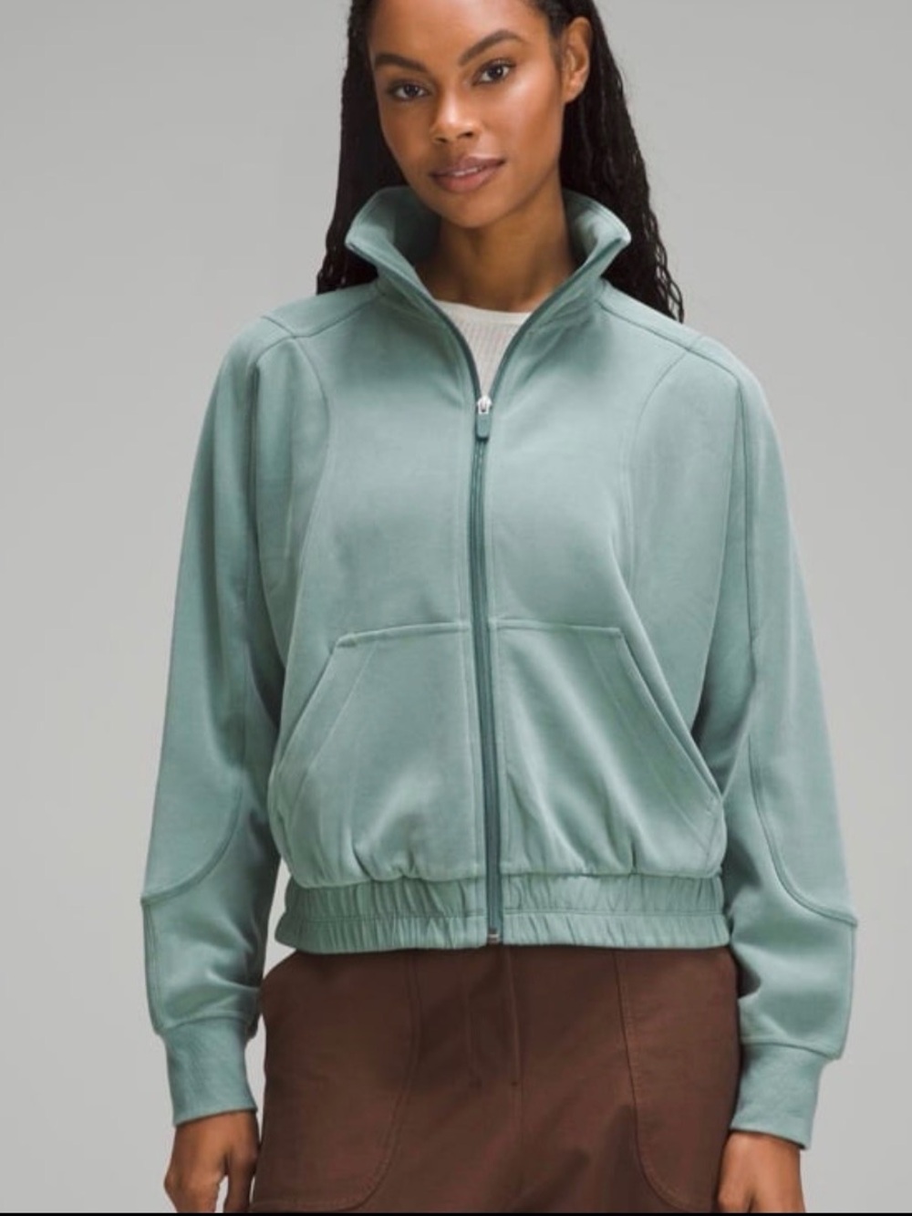 Lululemon softstreme funnel neck zip up size 6 green